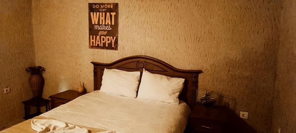 Stay In Peace Cave Hostel Göreme Dış mekan fotoğraf