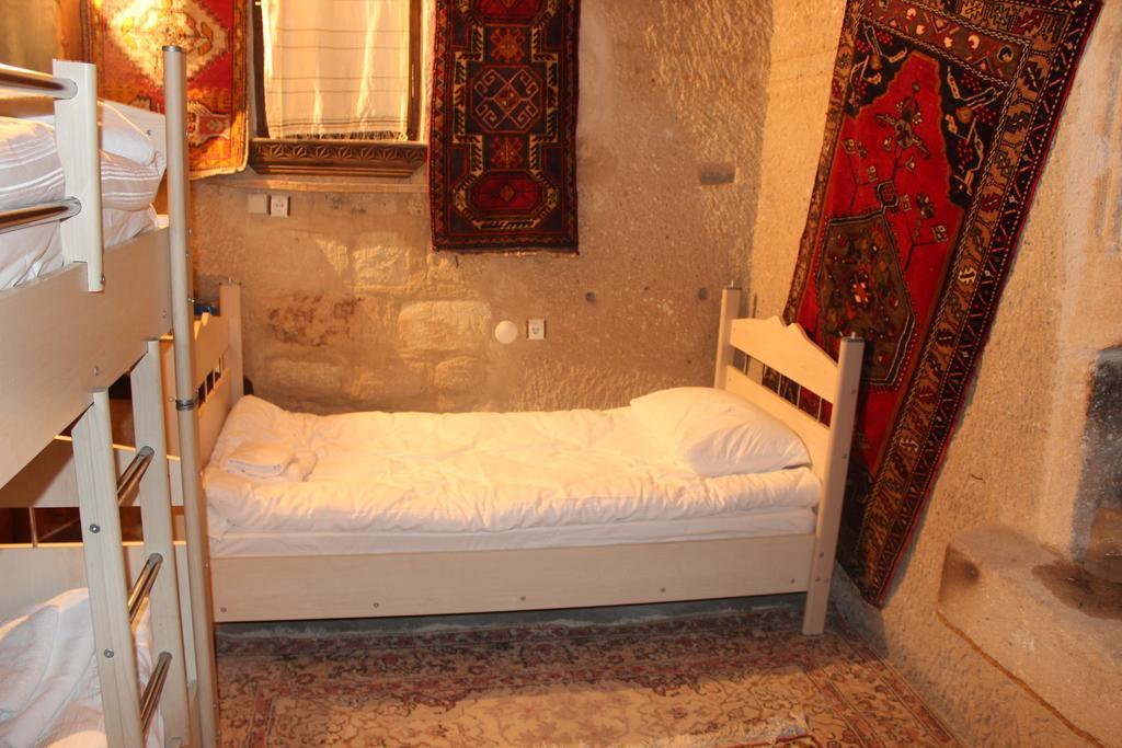 Stay In Peace Cave Hostel Göreme Oda fotoğraf