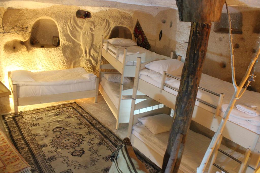 Stay In Peace Cave Hostel Göreme Dış mekan fotoğraf