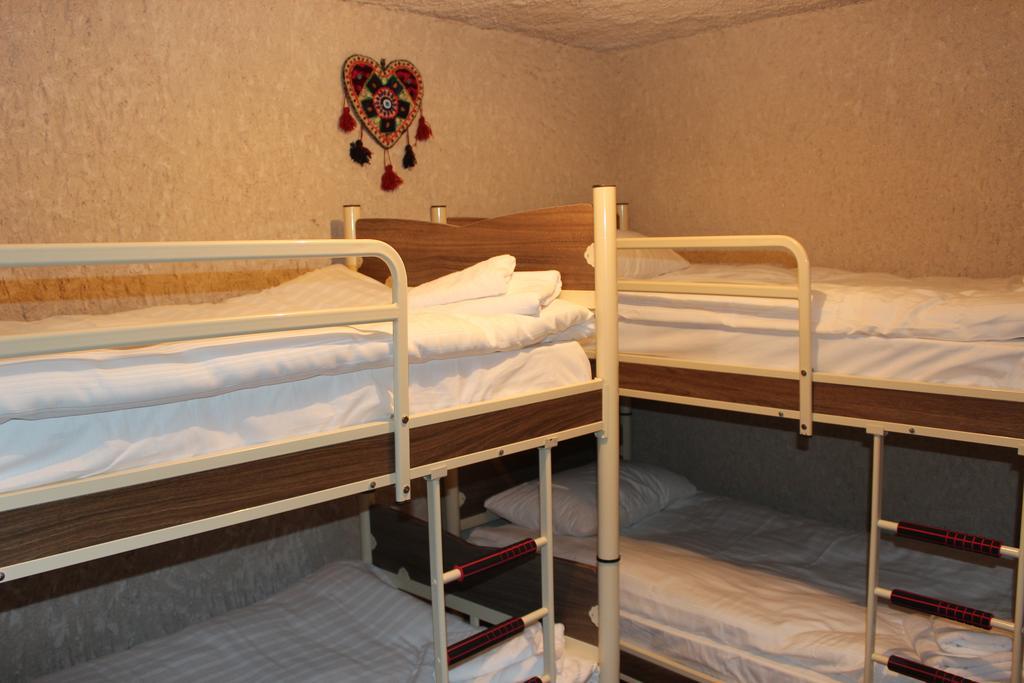 Stay In Peace Cave Hostel Göreme Oda fotoğraf