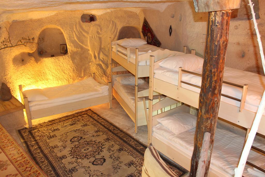 Stay In Peace Cave Hostel Göreme Oda fotoğraf