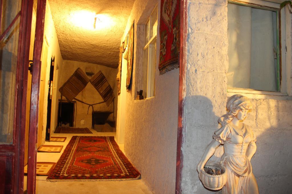 Stay In Peace Cave Hostel Göreme Dış mekan fotoğraf