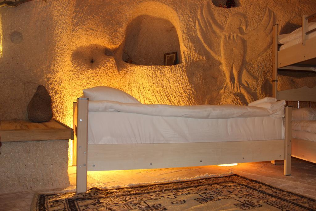Stay In Peace Cave Hostel Göreme Oda fotoğraf