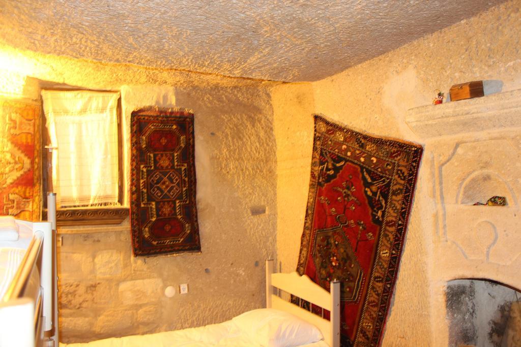 Stay In Peace Cave Hostel Göreme Oda fotoğraf
