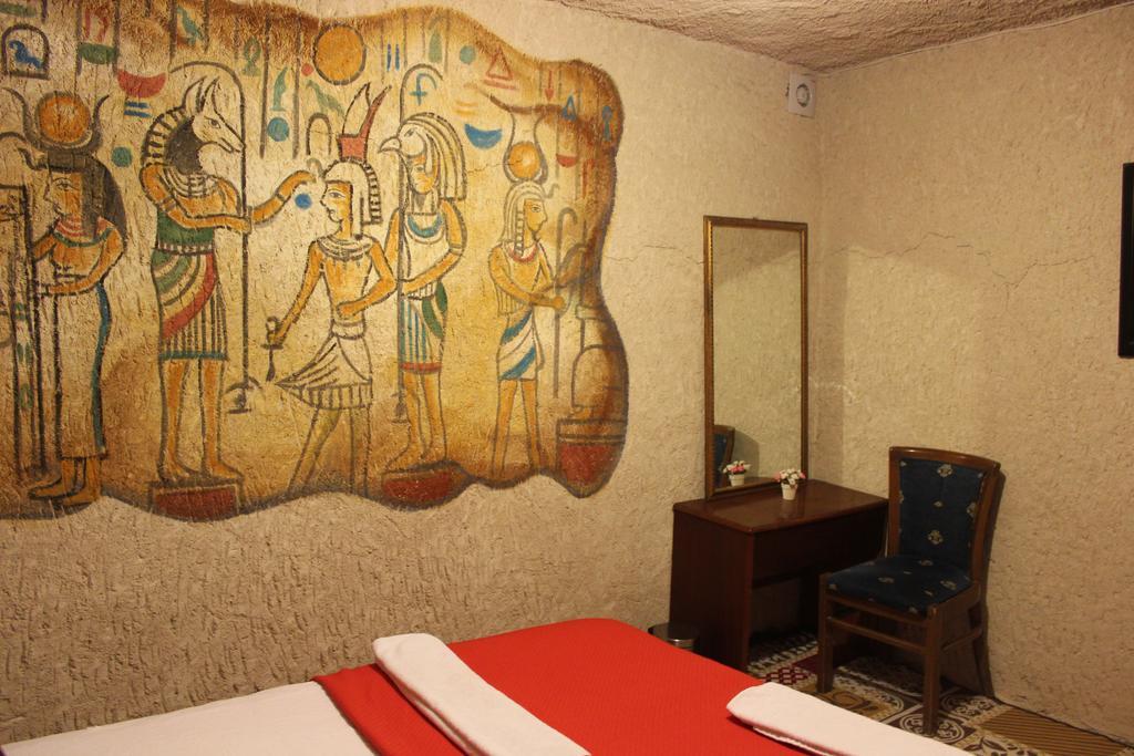 Stay In Peace Cave Hostel Göreme Dış mekan fotoğraf